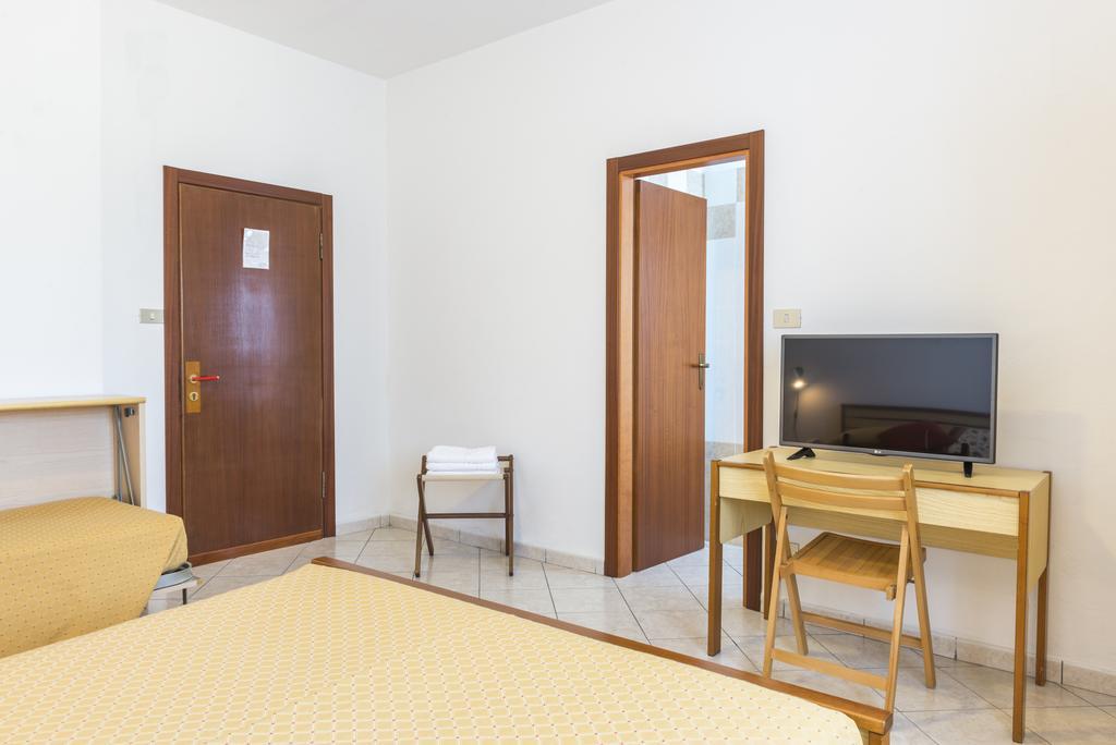 Hotel Cristina San Rocco di Piegara Eksteriør bilde