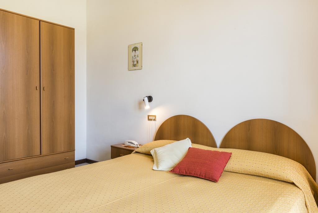 Hotel Cristina San Rocco di Piegara Eksteriør bilde