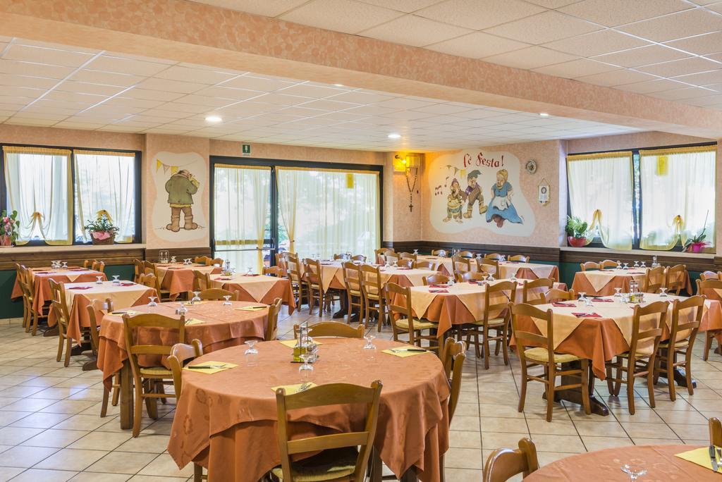 Hotel Cristina San Rocco di Piegara Eksteriør bilde
